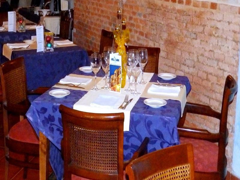 Hotel Alda Mercado De Zamora Bagian luar foto